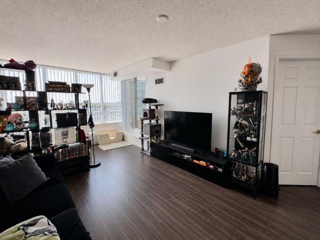 For Lease 18 Spring Garden Avenue Unit# Ph107, Toronto, Ontario