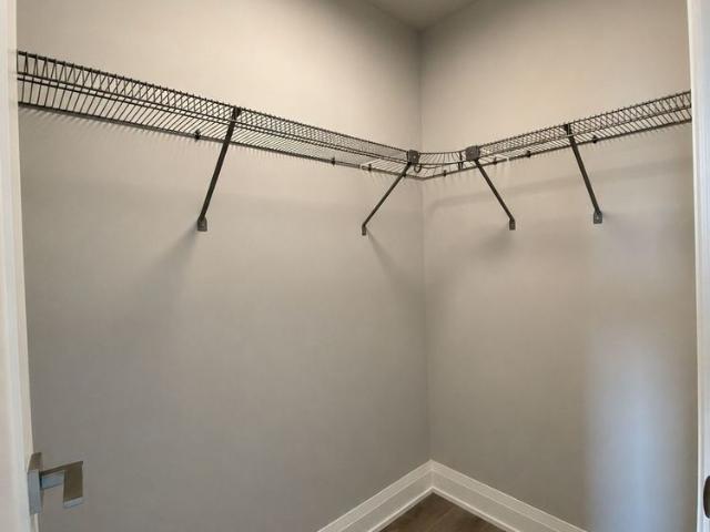 For Lease 18 Water Walk Drive Unit# 2906, Markham, Ontario