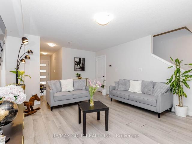 For Lease 18 Wilkinson Avenue, Cambridge, Ontario