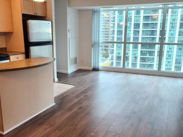 For Lease 18 Yonge Street Unit# 1113, Toronto, Ontario