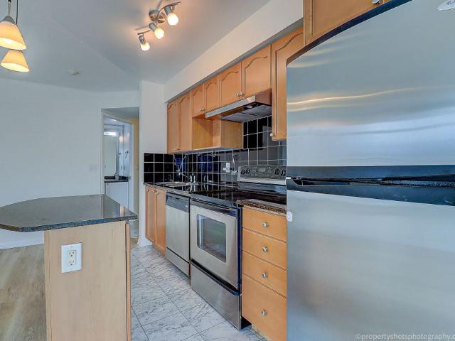 For Lease 18 Yonge Street Unit# 1305, Toronto, Ontario