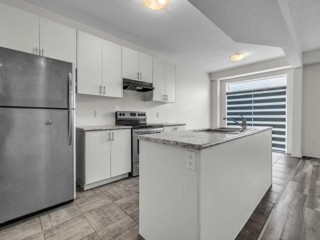 For Lease 194 Links Crescent, Woodstock, Ontario