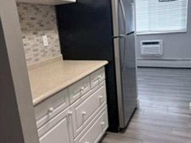 For Lease 196 Scott Street Unit# 507, St. Catharines, Ontario