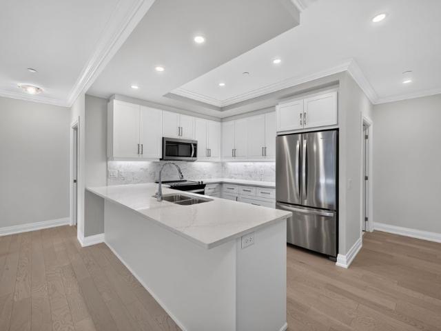 For Lease 1975 FOUNTAIN GRASS Drive Unit# 309, London South, Ontario