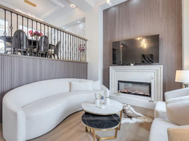 For Lease 1975 Memory Lane Unit# 16, Pickering, Ontario