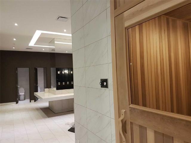 For Lease 197 Yonge Street Unit# 2711, Toronto, Ontario