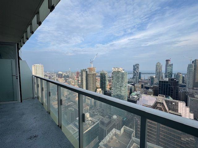 For Lease 197 Yonge Street Unit# 4507, Toronto, Ontario