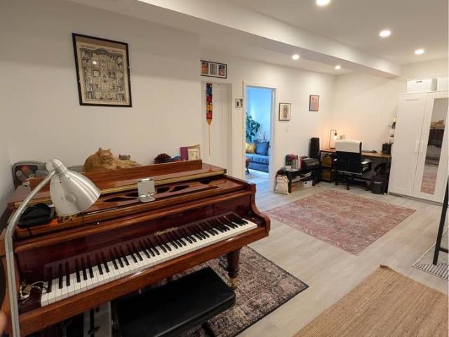 For Lease 1982 Eglinton Avenue Unit# 1, Toronto, Ontario