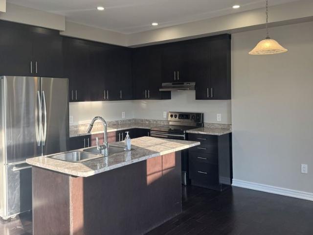 For Lease 19842 Leslie Street, East Gwillimbury, Ontario