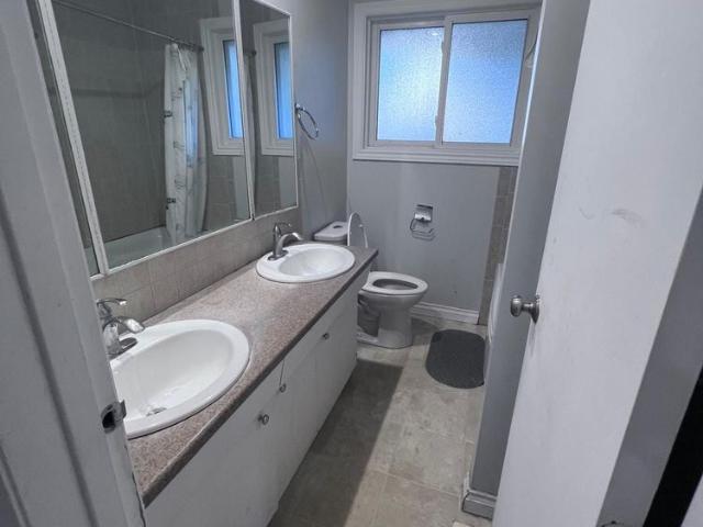 For Lease 199 Dixie Crescent, Waterloo, Ontario