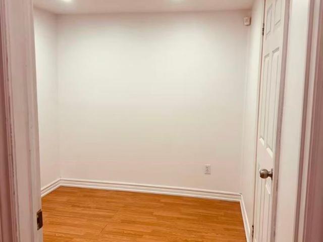For Lease 199 Hillcrest Lower Avenue Unit# 10, Mississauga, Ontario
