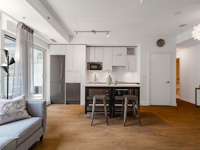 For Lease 199 Richmond Street Unit# 711, Toronto, Ontario