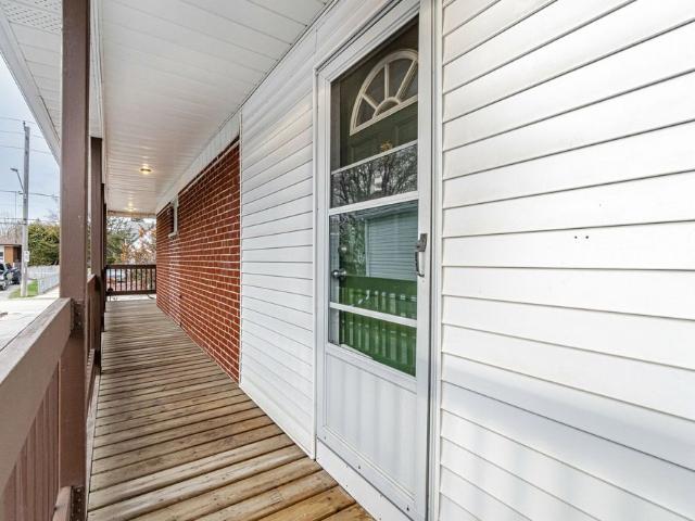 For Lease 1904 Balsam Avenue, Mississauga, Ontario