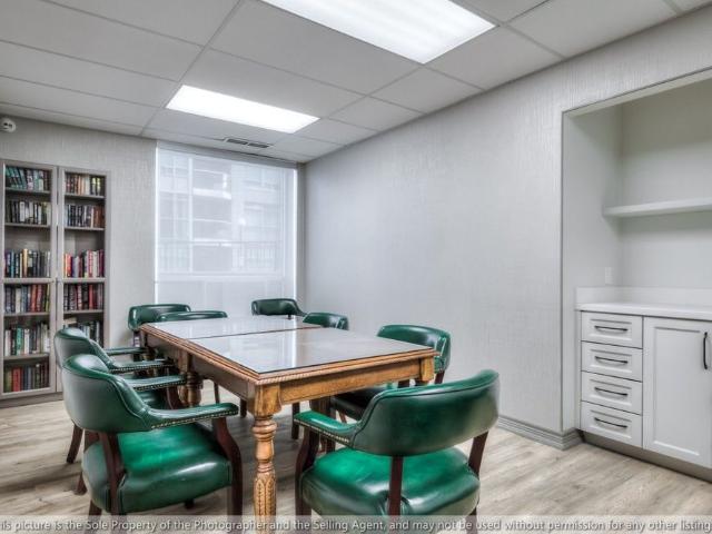 For Lease 190 Manitoba Street Unit# 511, Toronto, Ontario