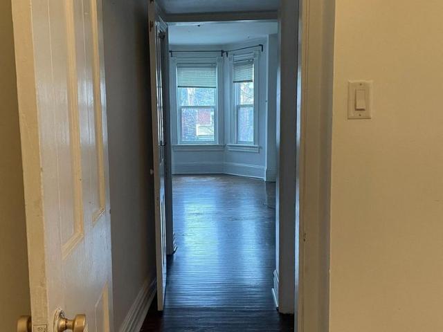 For Lease 190 dunn Avenue, Toronto, Ontario