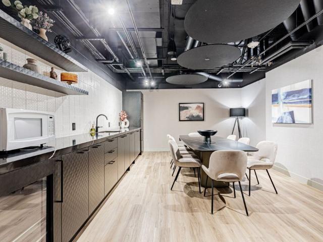For Lease 191 Sherbourne Street Unit# 420, Toronto, Ontario