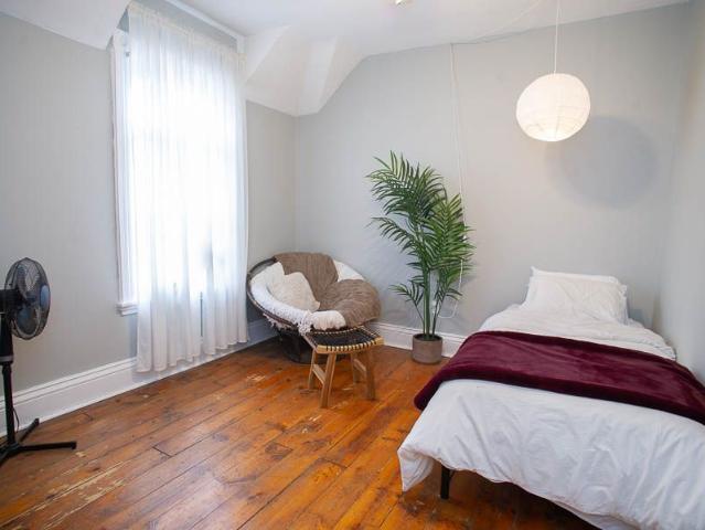 For Lease 193 Chatham Street Unit# 1, Brantford, Ontario