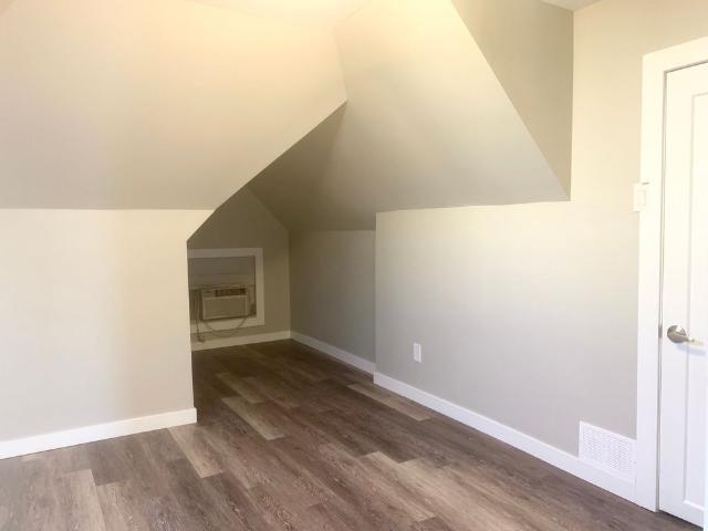 For Lease 193 Wentworth Street Unit# 3, Hamilton, Ontario