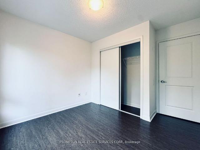 For Lease 19 Anndale Drive Unit# Th 10, Toronto, Ontario