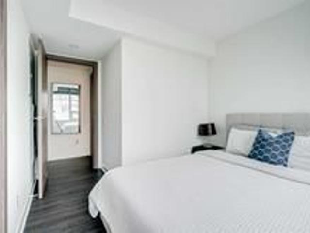 For Lease 19 Bathurst Street Unit# 1705, Toronto, Ontario
