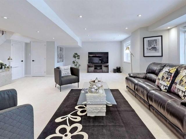 For Lease 19 Brass Drive, Richmond Hill, Ontario