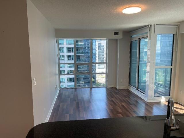 For Lease 19 Grand Trunk Crescent Unit# 2506, Toronto, Ontario