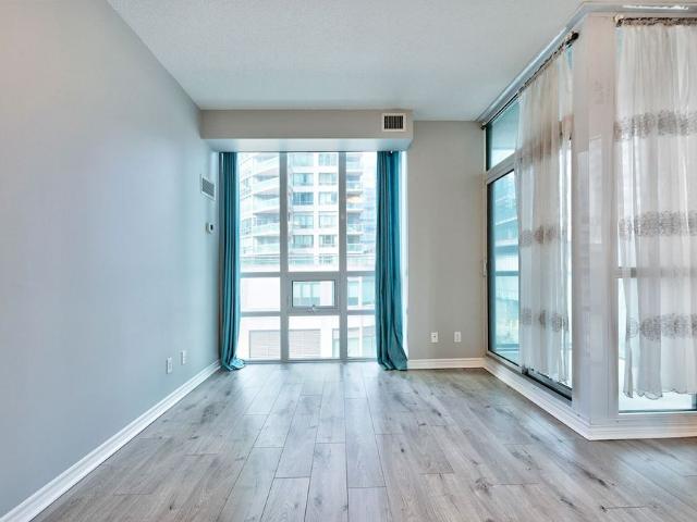 For Lease 19 Grand Trunk Crescent Unit# 306, Toronto, Ontario