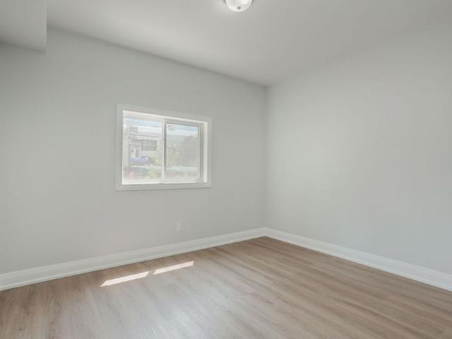 For Lease 19 D'arcy Street Unit# Main Floor, Toronto, Ontario