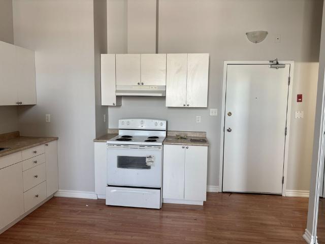 For Lease 19 Dunlop Street Unit# 302, Barrie, Ontario