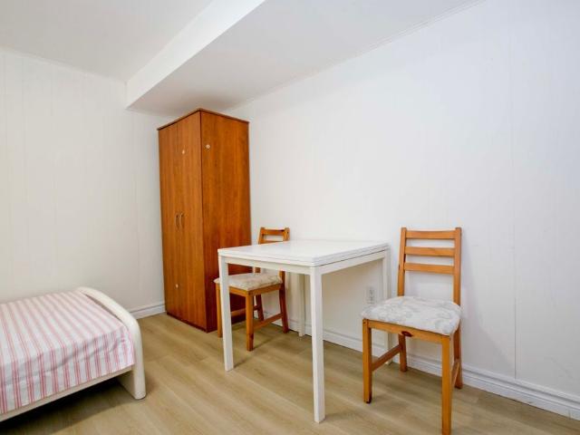 For Lease 19 Oldborough Circle Unit# Semi basement, Toronto, Ontario