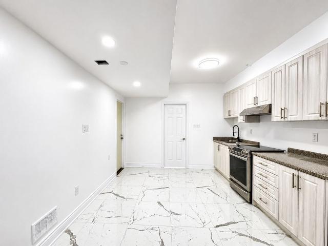 For Lease 19 Lacroix Court Unit# BSMT, Whitby, Ontario