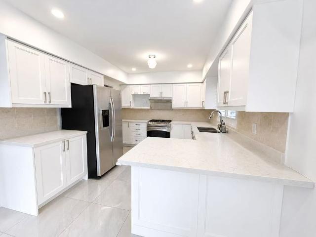 For Lease 19 Mirando Street, Richmond Hill, Ontario