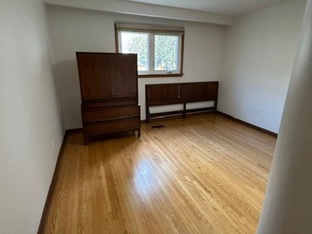 For Lease 19 Sandbourne Crescent, Toronto, Ontario