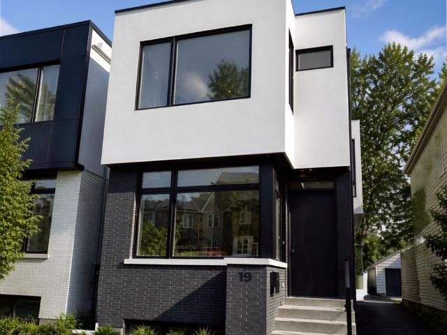 For Lease 19 TWENTY NINTH Street, Toronto, Ontario