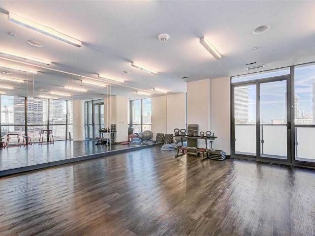For Lease 1 The Esplanade N/A Unit# 2206, Toronto, Ontario