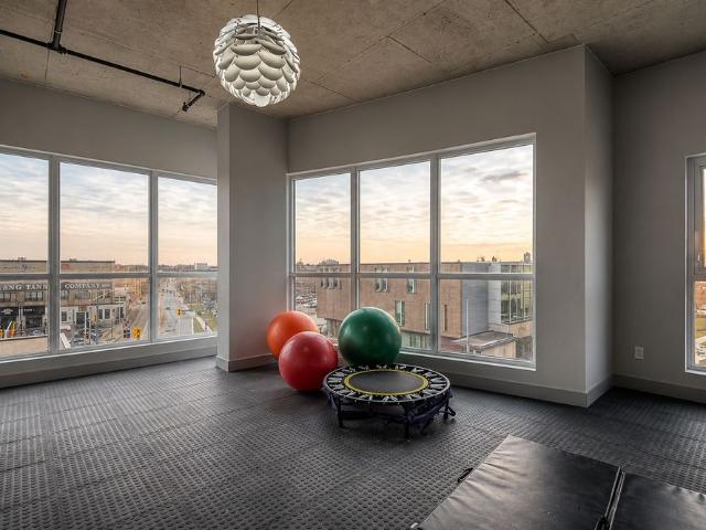 For Lease 1 Victoria Street Unit# 409, Kitchener, Ontario