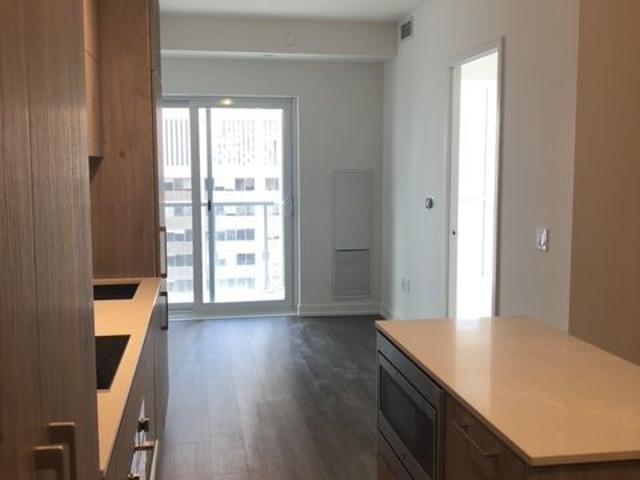 For Lease 1 Yorkville Avenue Unit# 2201, Toronto, Ontario