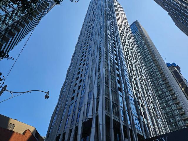 For Lease 1 Yorkville Avenue Unit# 4401, Toronto, Ontario