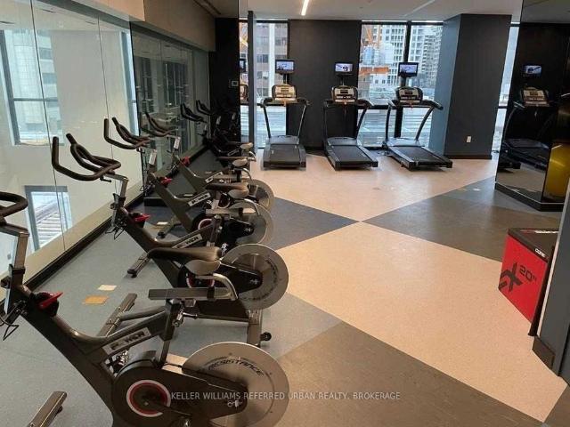 For Lease 1 Yorkville Avenue Unit# 4506, Toronto, Ontario