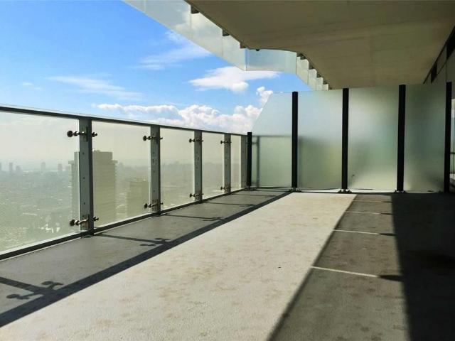 For Lease 1 Bloor Street Unit# 5704, Toronto, Ontario