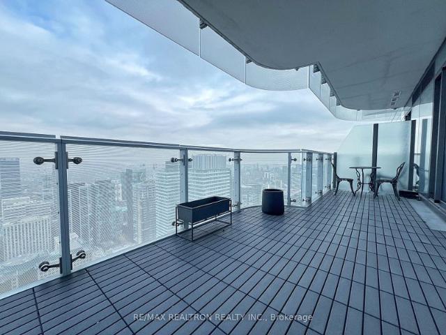 For Lease 1 Bloor Street Unit# 5702, Toronto, Ontario