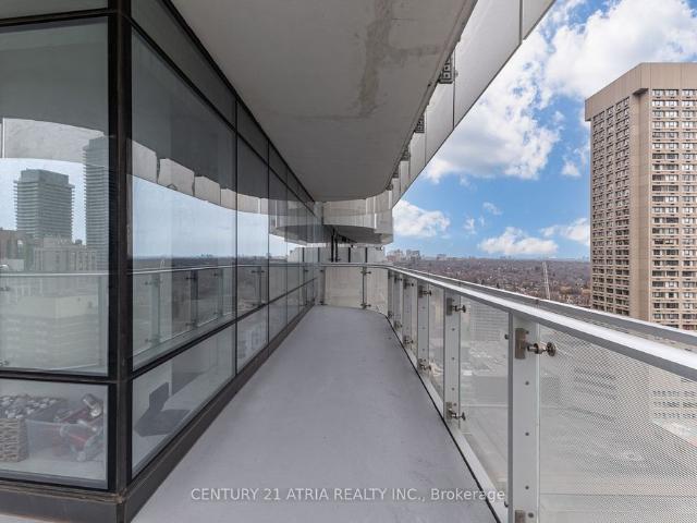 For Lease 1 Bloor Street Unit# 2104, Toronto, Ontario