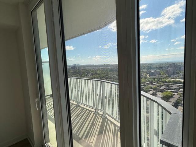 For Lease 1 Fairview Road Unit# 2912, Mississauga, Ontario