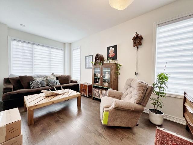 For Lease 1 frederick pearson Street, East Gwillimbury, Ontario