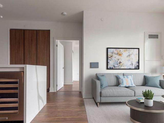 For Lease 1 Hillsdale Avenue Unit# 304, Toronto, Ontario