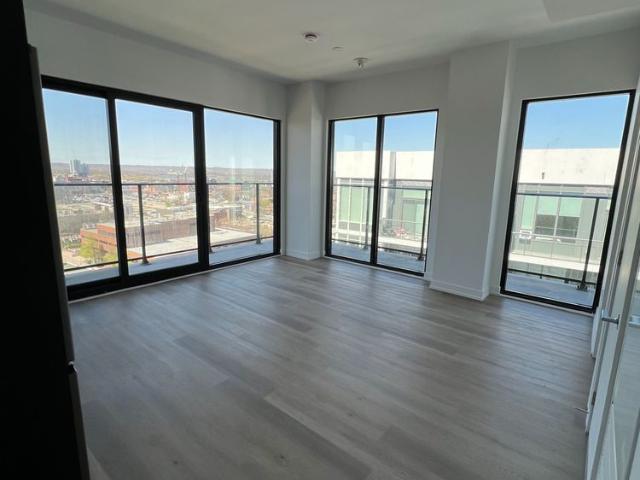 For Lease 1 Jarvis Street Unit# 1510, Hamilton, Ontario