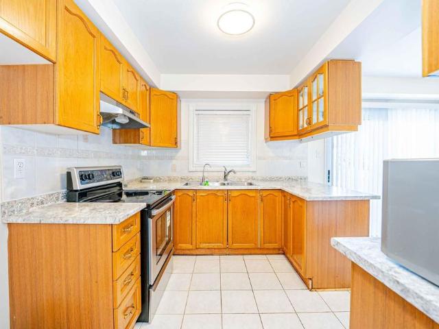 For Lease 1 Kitto Court, Brampton, Ontario