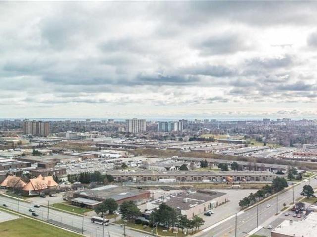 For Lease 1 Lee Centre Drive Unit# PH305, Toronto, Ontario