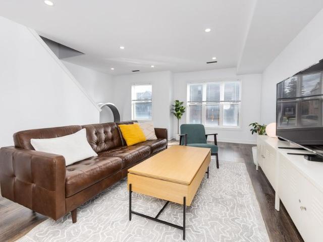 For Lease 1 Leggott Avenue Unit# 2, Barrie, Ontario