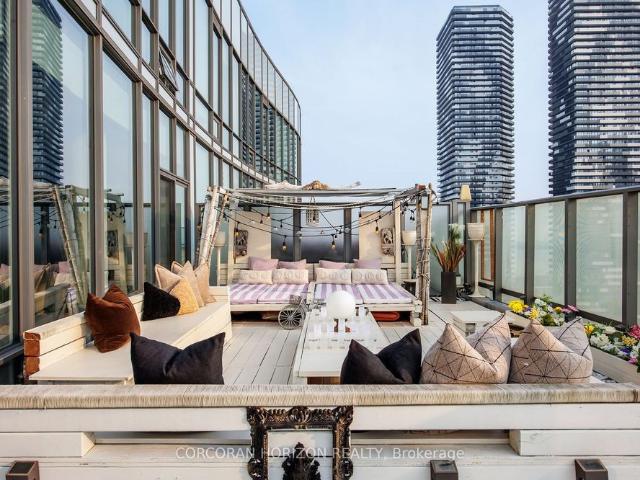For Lease 1 Market Street Unit# PH01, Toronto, Ontario